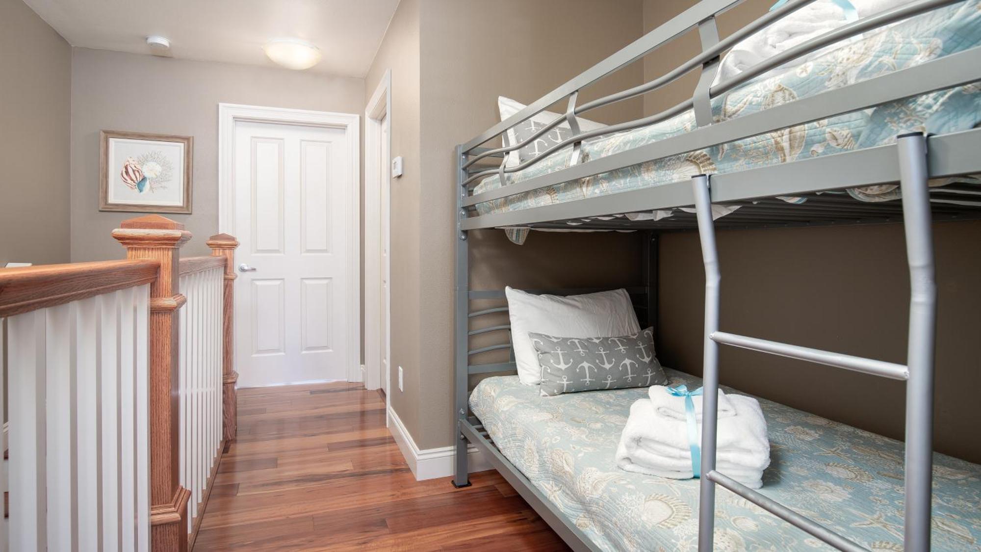 Beautiful Townhome Right On The Gulf - Get Ready To Relax! Panama City Beach Exteriör bild